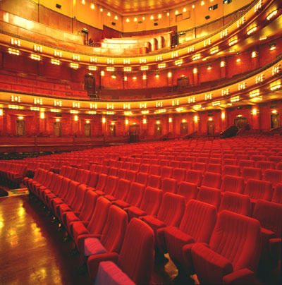 Tuschinski, room